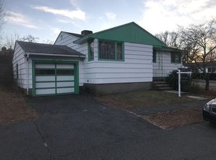 71 Commonwealth Rd, Lynn, MA 01904