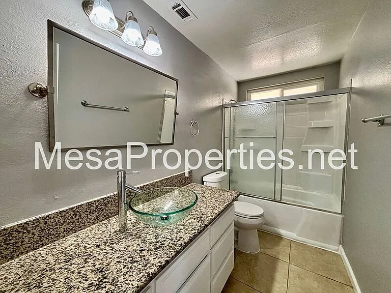 16327 Seneca Rd — Photo 15
