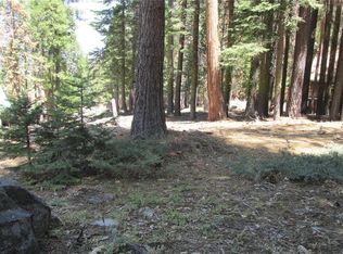 7497 Henness Cir, Yosemite National Park, CA 95389