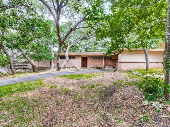 2734 Castanet St, San Antonio, TX 78230