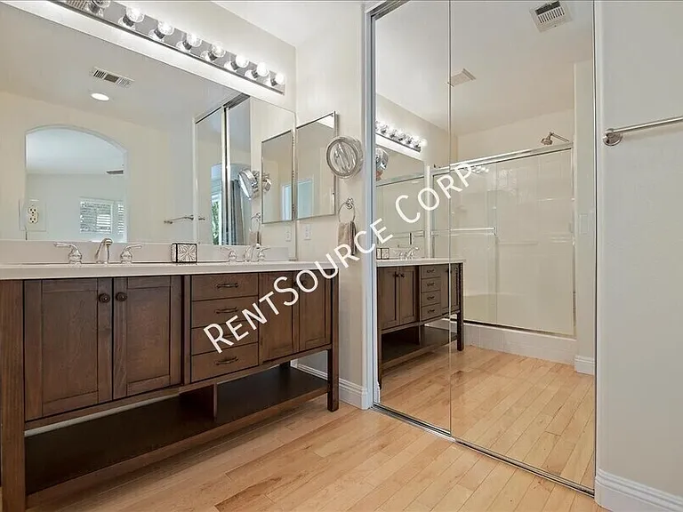 22900 Cheyenne Dr — Photo 8