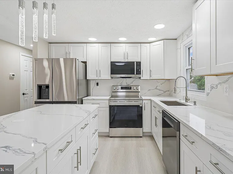 1315 Danberry Dr — Photo 8