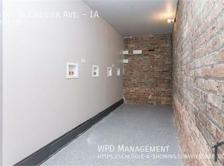 6701 S Cregier Ave APT 1A, Chicago, IL 60649