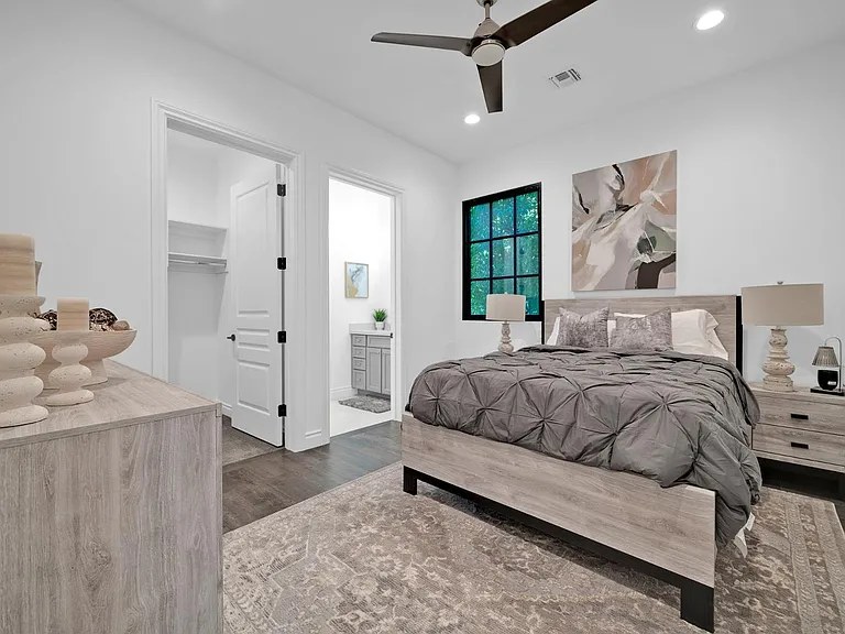 4819 N 68th Pl — Photo 30