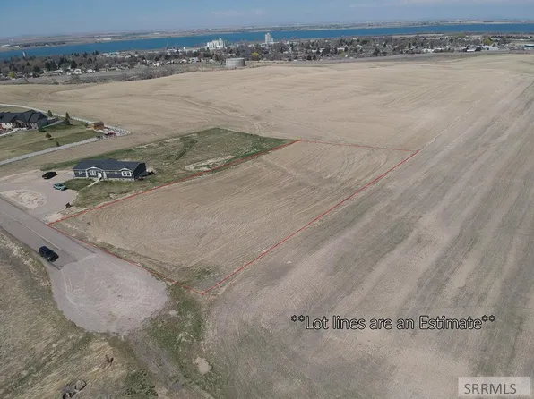 Moonlight Ln, American Falls, ID 83211