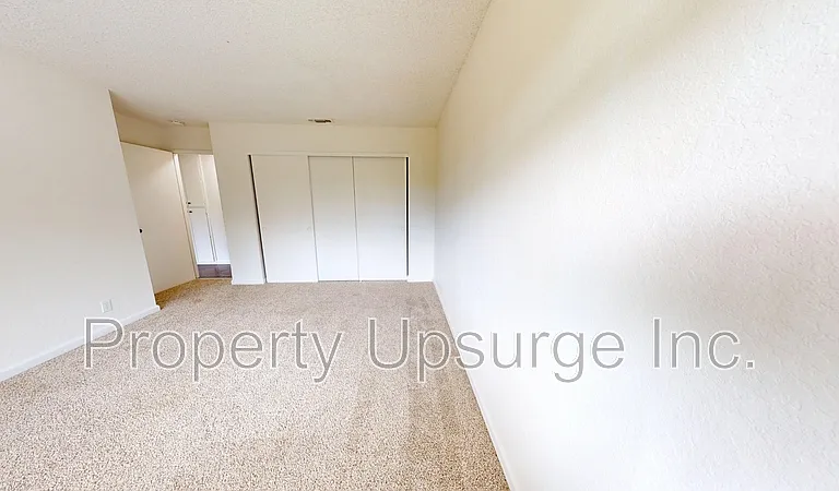 1233 Bundy Ct #6 — Photo 7