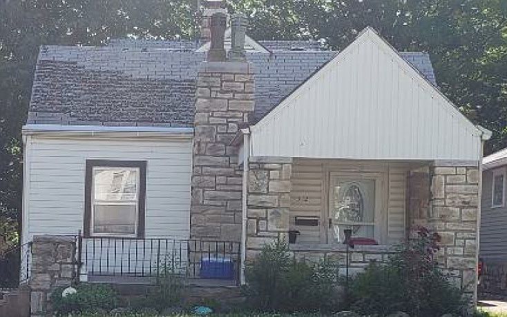 2nd image of 512 N 8th St