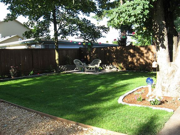 Huge Backyard Oasis