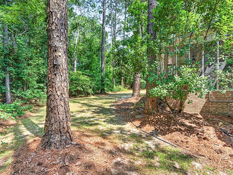 2027 Riding Ridge Rd — Photo 54