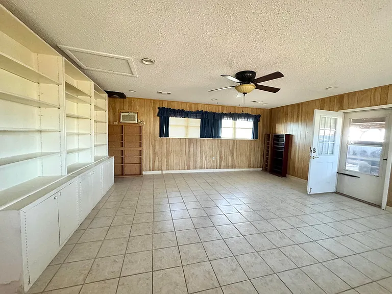 5702 Fruitland Farm Rd — Photo 4