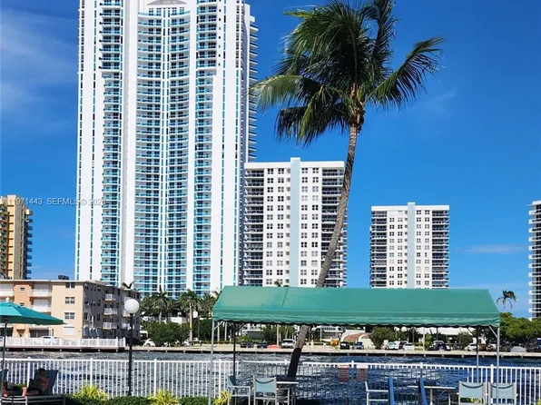 1000 Parkview Dr APT 1026, Hallandale, FL 33009