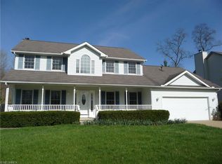 1176 Dover Dr, Medina, OH