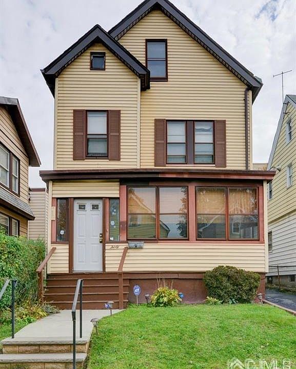 1st image of 30 N Burnett St