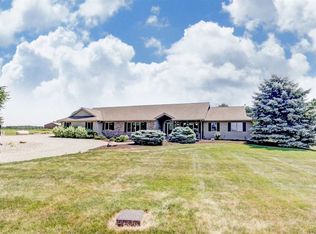 14708 Wesley Chapel Rd, Churubusco, IN 46723