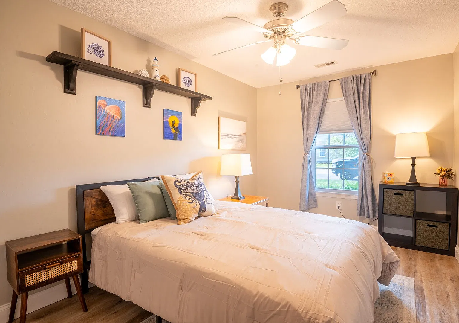 Furnished Rental-Available 3-12 Months Starting June 10, 2026 — Photo 2