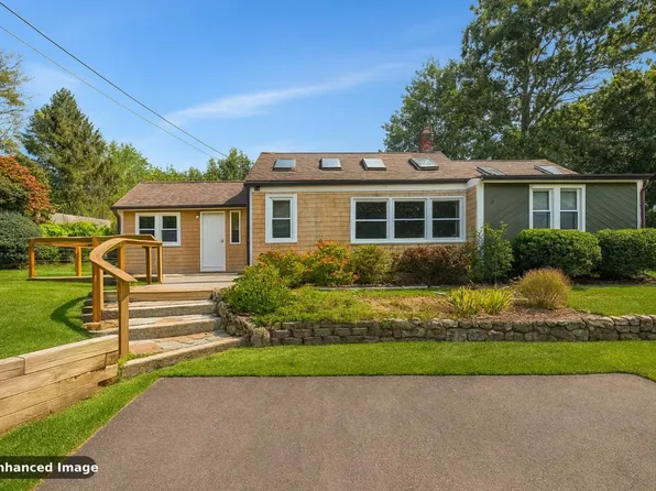 43 Pine Ave, Coventry, RI 02816