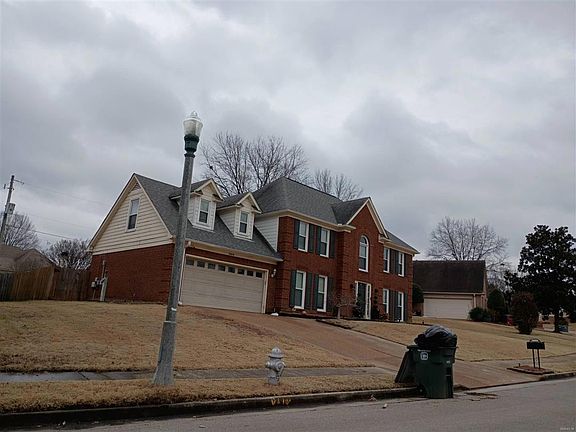 2nd image of 2654 Country Downs Dr