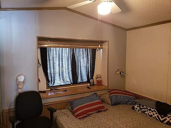 5th image of 954 Savanna Dr
