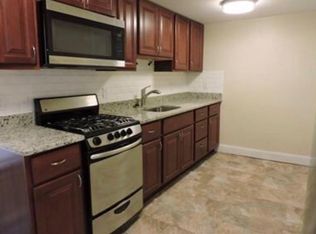 1 7th St #1, Cambridge, MA 02141