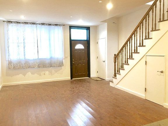 4th image of 154 Bay 50th St