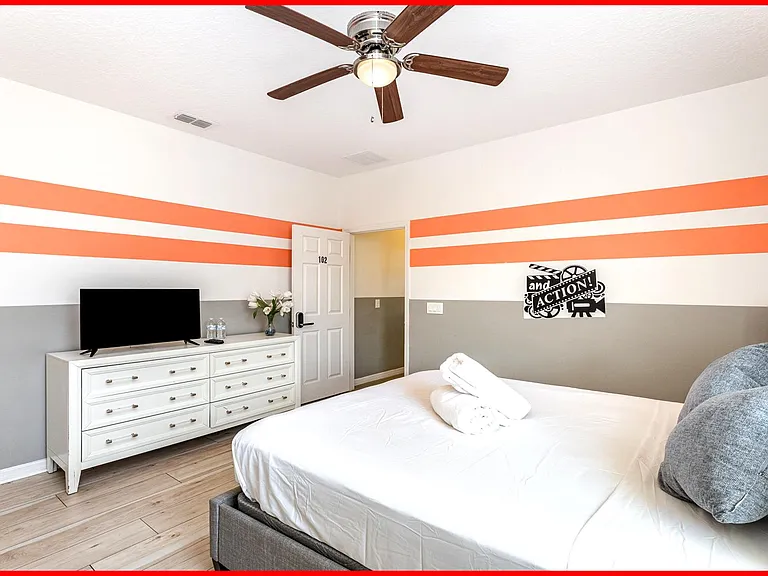 Broad Oak Dr — Photo 3
