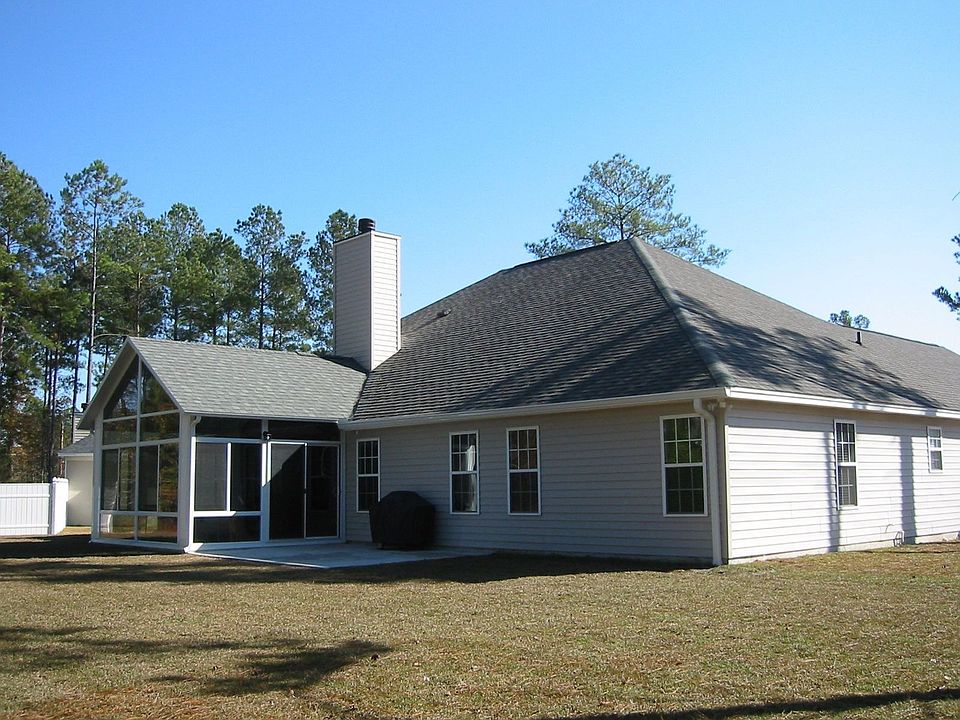2nd image of 404 Copper Creek Cir