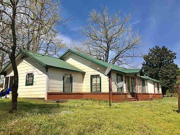 3rd image of 16051 State Highway 77 W