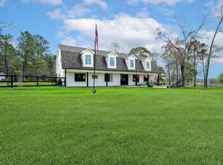 14 Mills Ln, Richards, TX 77873