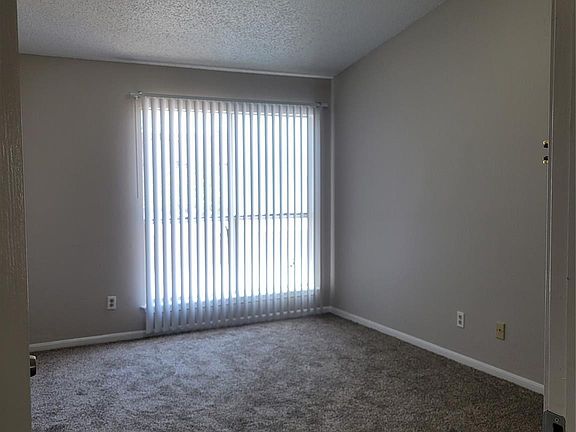 5th image of 12300-12300 Brookglade Cir