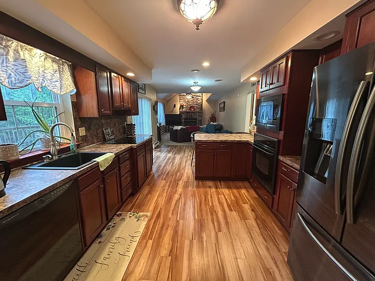 2624 Sawdust Dr — Photo 9
