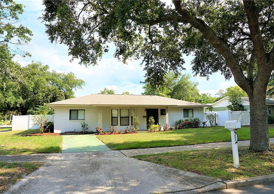 1st image of 5284 Barcelona St