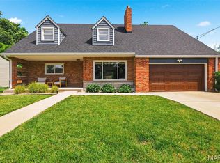 12447 Big Bend Rd, Saint Louis, MO 63122