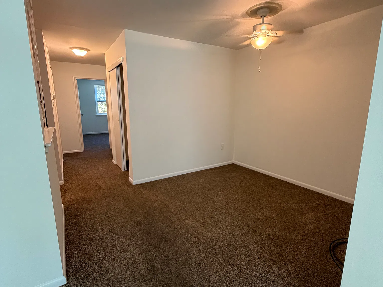 3955 Rowena Dr, — Photo 4