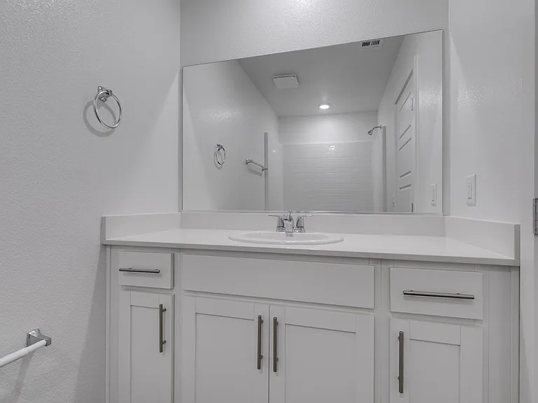 9849 Hidden Pass Ave — Photo 33