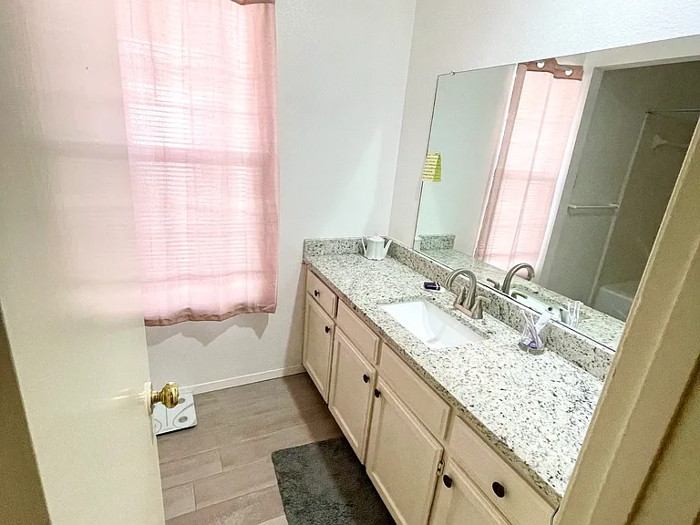3146 Rogers Ave — Photo 15