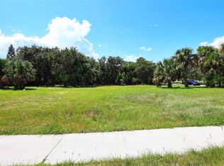 102 Desoto Dr, New Smyrna Beach, FL 32169