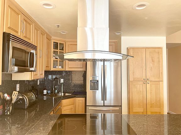 4th image of 201 Harrison St APT 510