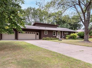 1121 River Heights Rd, Menomonie, WI 54751