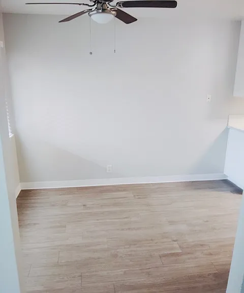 4621 Ashdale Ct #4 — Photo 3