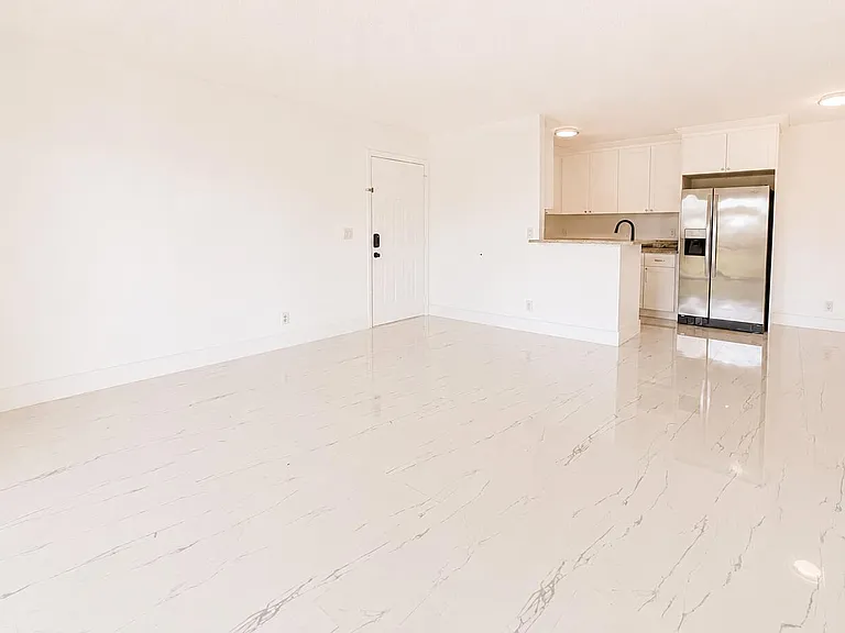 588 Trace Cir #104 — Photo 5