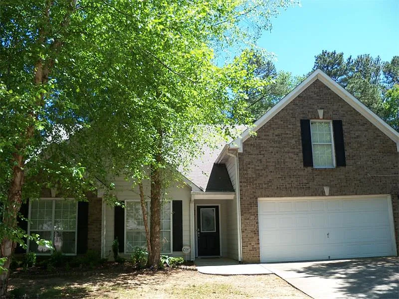 560 Sterling Pointe Ct photo 1