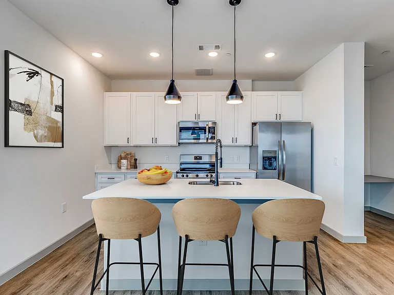 Capitol Flats — Photo 17
