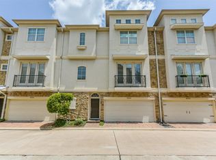 8806 Lakeshore Bend Dr, Houston, TX 77080