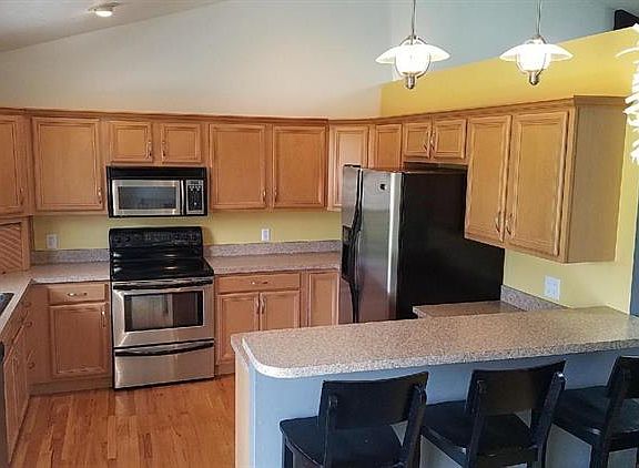 3rd image of 70606 N Driftwood Dr