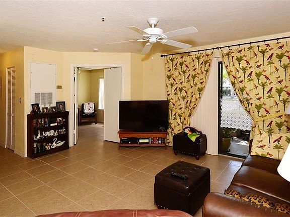 3rd image of 4017 Crockers Lake Blvd #13