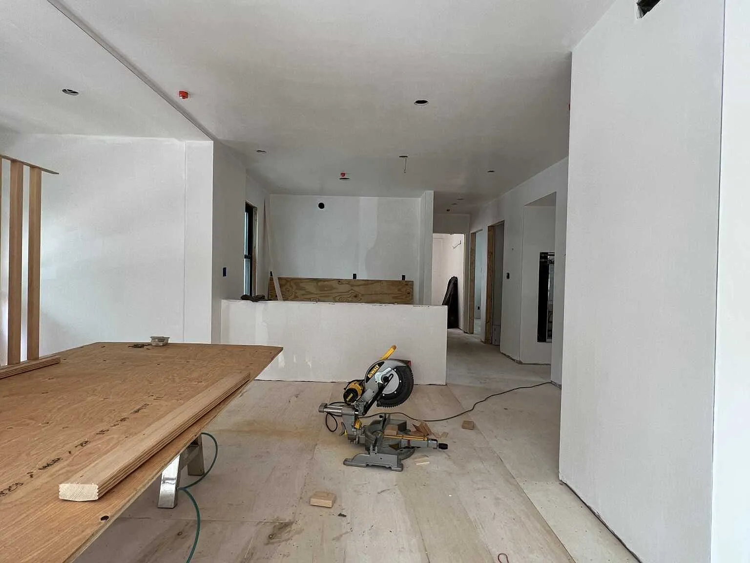 3 bed, $4,250 — Photo 4