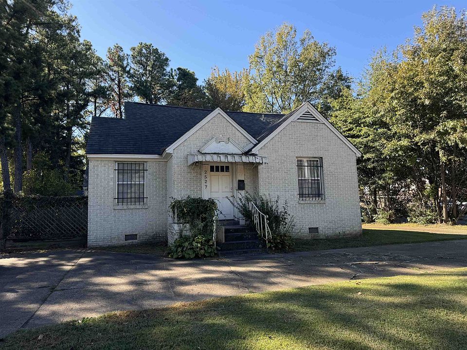 1st image of 2527 Union Ave