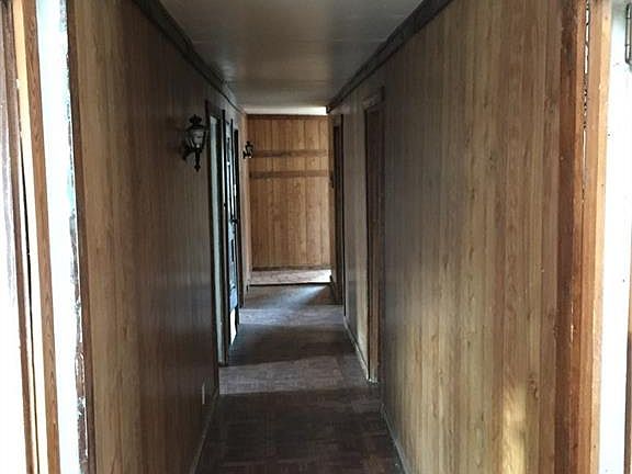 2nd image of 304 Luna Azul Dr