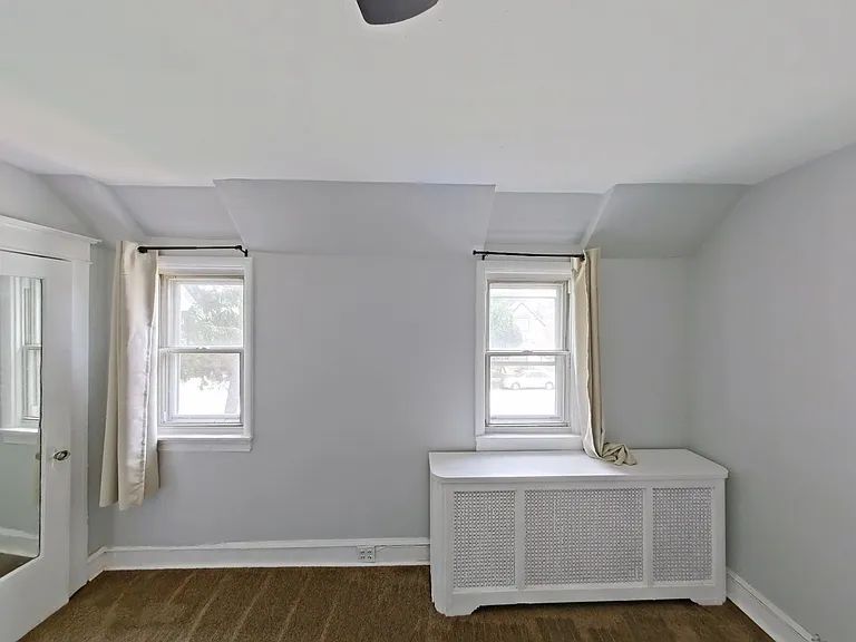 1602 E Duval St — Photo 8