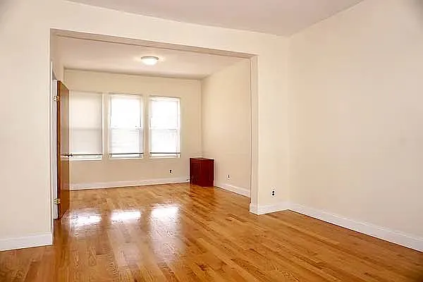 Rented by Modern Spaces | media 3